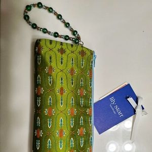 Bracelet strap silk slim clutch